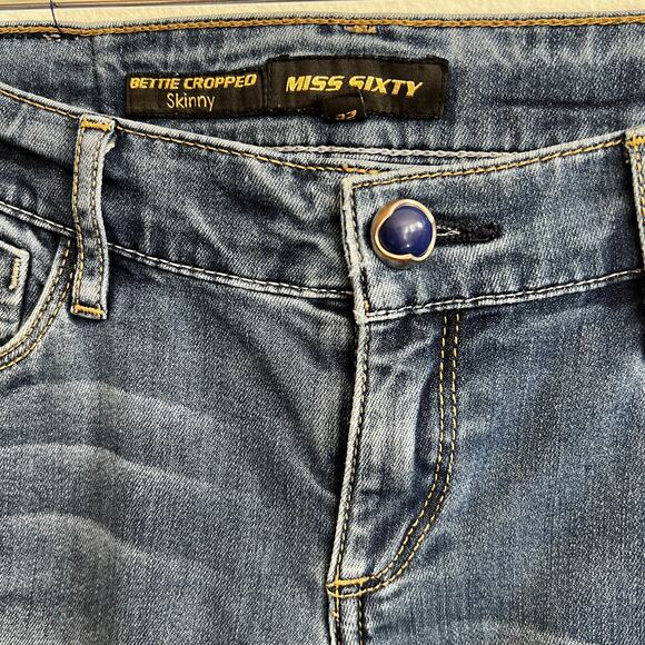 SOLD OUT - Picture 5 of 10